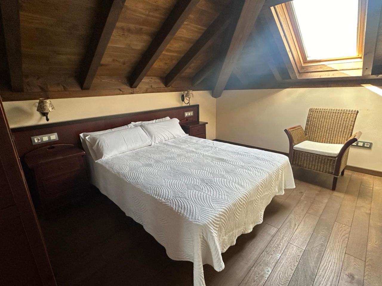 Hospederia Rural Santa Cruz Hotell Socobio Eksteriør bilde