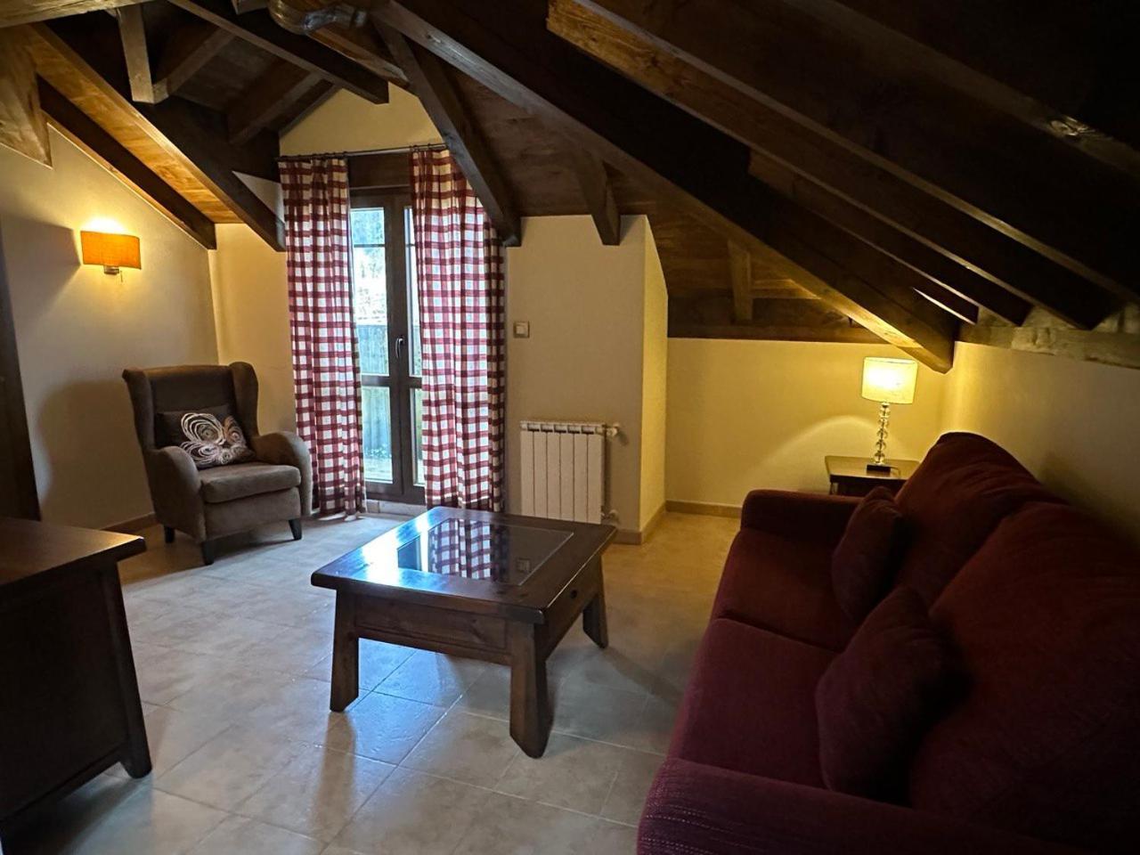 Hospederia Rural Santa Cruz Hotell Socobio Eksteriør bilde