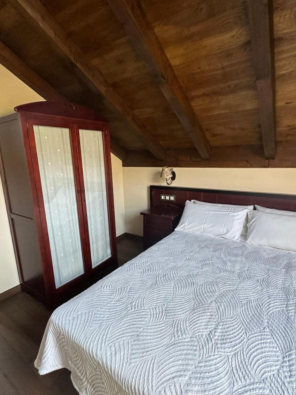 Hospederia Rural Santa Cruz Hotell Socobio Eksteriør bilde
